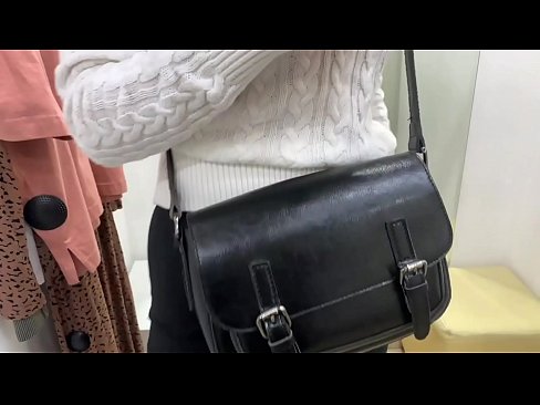 ❤️ 年輕婊子 FeralBerry 在試衣間用假陽具公開自慰 ❤❌ 蕩婦 在色情 zh-tw.credit-assorti.ru ❤